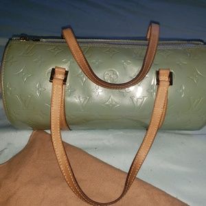 Louis Vuitton Vernis Bedford Green Baby Blue LV